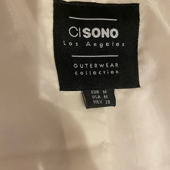 CISono Jacket. Size M. 100% polyester - Picture 4 of 7